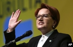 Meral Akşener