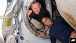 Amerikalı astronotlar Butch Wilmore ve Suni Williams dokuz aydır yörüngede.